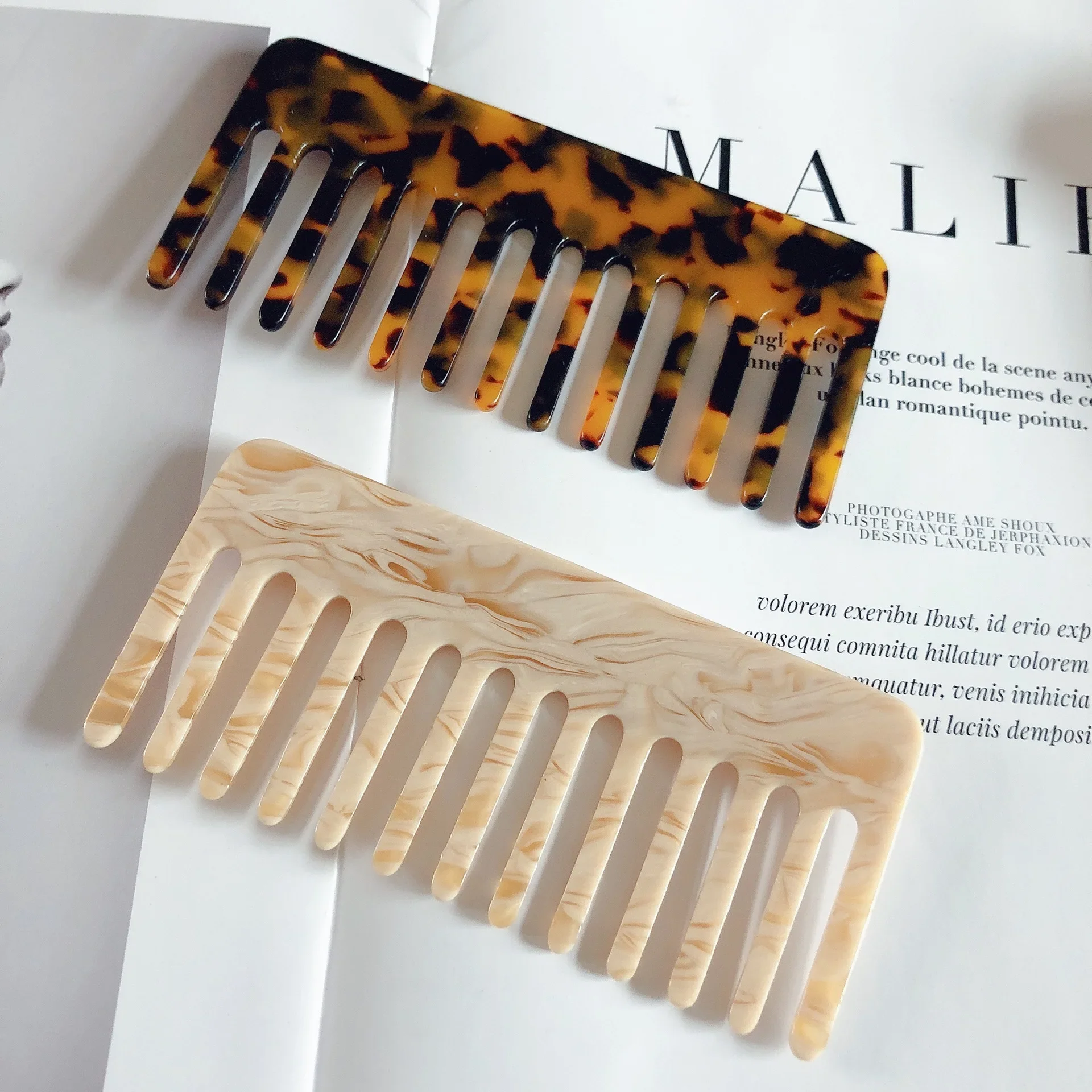 Hair Care Korean Products - Корейская модная ацетатная цветная Расческа для